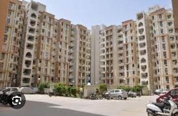 Room in 2 BHK Apartment at Avalon Residency, Alwar Bypass Road – for Sale