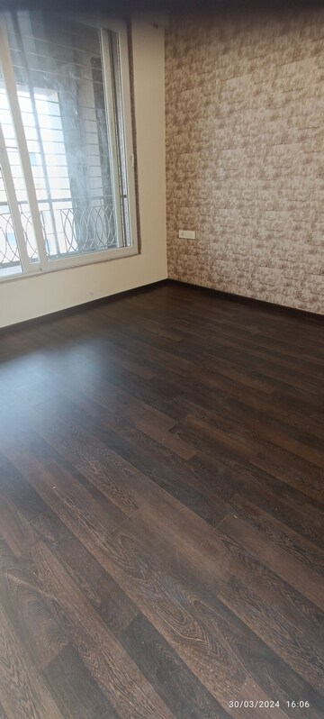 Room in 2 BHK Apartment at Sector 50 – for Rent