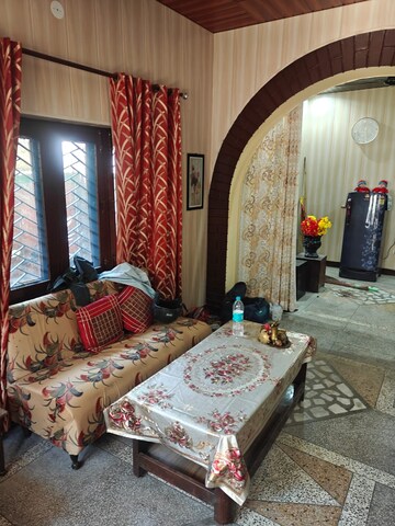 Bedroom in 1 BHK Independent House at Gms Road – for Rent