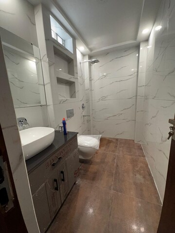 Bathroom in 3 BHK Builder Floor at Paschim Vihar – for Rent
