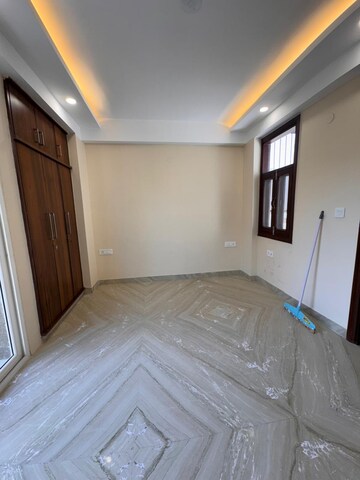 Bedroom in 3 BHK Builder Floor at Paschim Vihar – for Rent