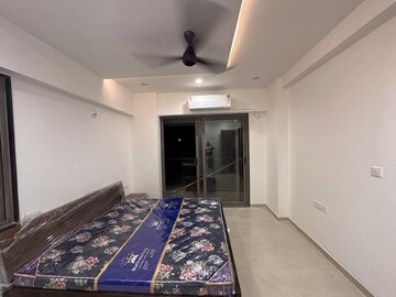 Bedroom in 3 BHK Apartment at Sargaasan – for Rent