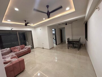 Living Room in 3 BHK Apartment at Sargaasan – for Rent