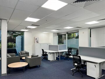  Office Space For Rent in Old Madras Road