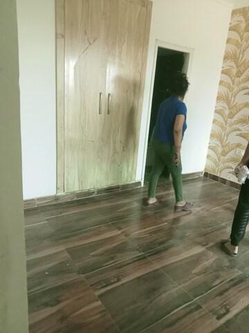 Master Bedroom in 2 BHK Apartment at Migsun Twinz, Eta Ii Greater Noida – for Rent