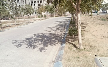 Plot For Sale in Huda Staff Colony, Sector 46