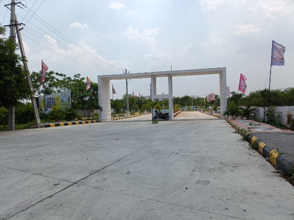 Plot For Sale in Kompally County 3 Hmda pl