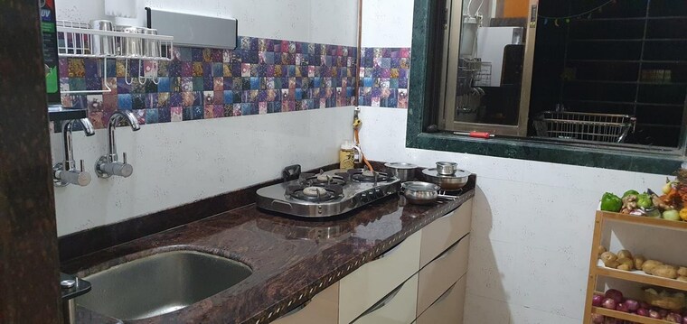 Kitchen, simran-society 3 Bedroom 1700 Sq.Ft. Penthouse In Naupada Thane 8444559