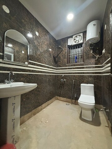 Kitchen in 2 BHK Builder Floor at Paryavaran Complex – for Rent