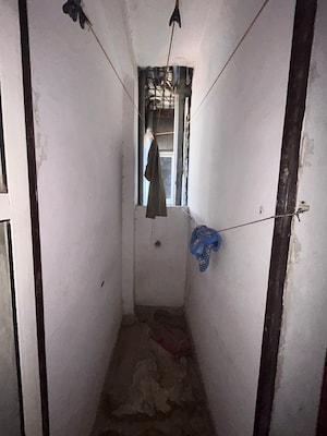 Building Lobby in 1 BHK Builder Floor at Upsidc Site B – for Sale