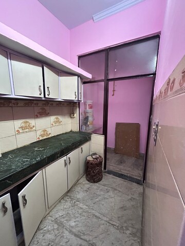 Kitchen in 1.5 BHK Builder Floor at Sector 56 – for Rent
