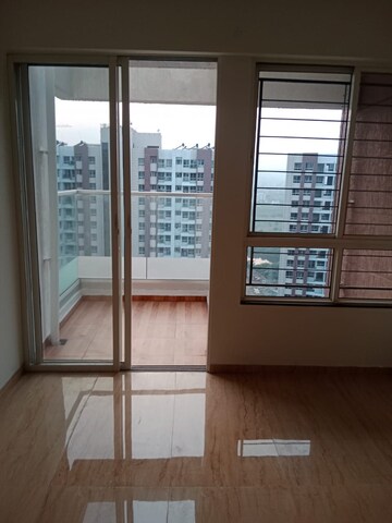 Room in 2 BHK Apartment at VTP Belair B And D Building, Mahalunge – for Sale