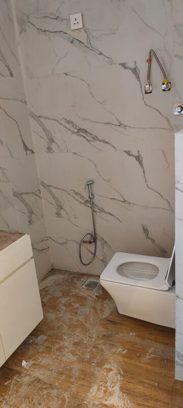 Bathroom in 3 BHK Independent House at Gomti Nagar – for Rent