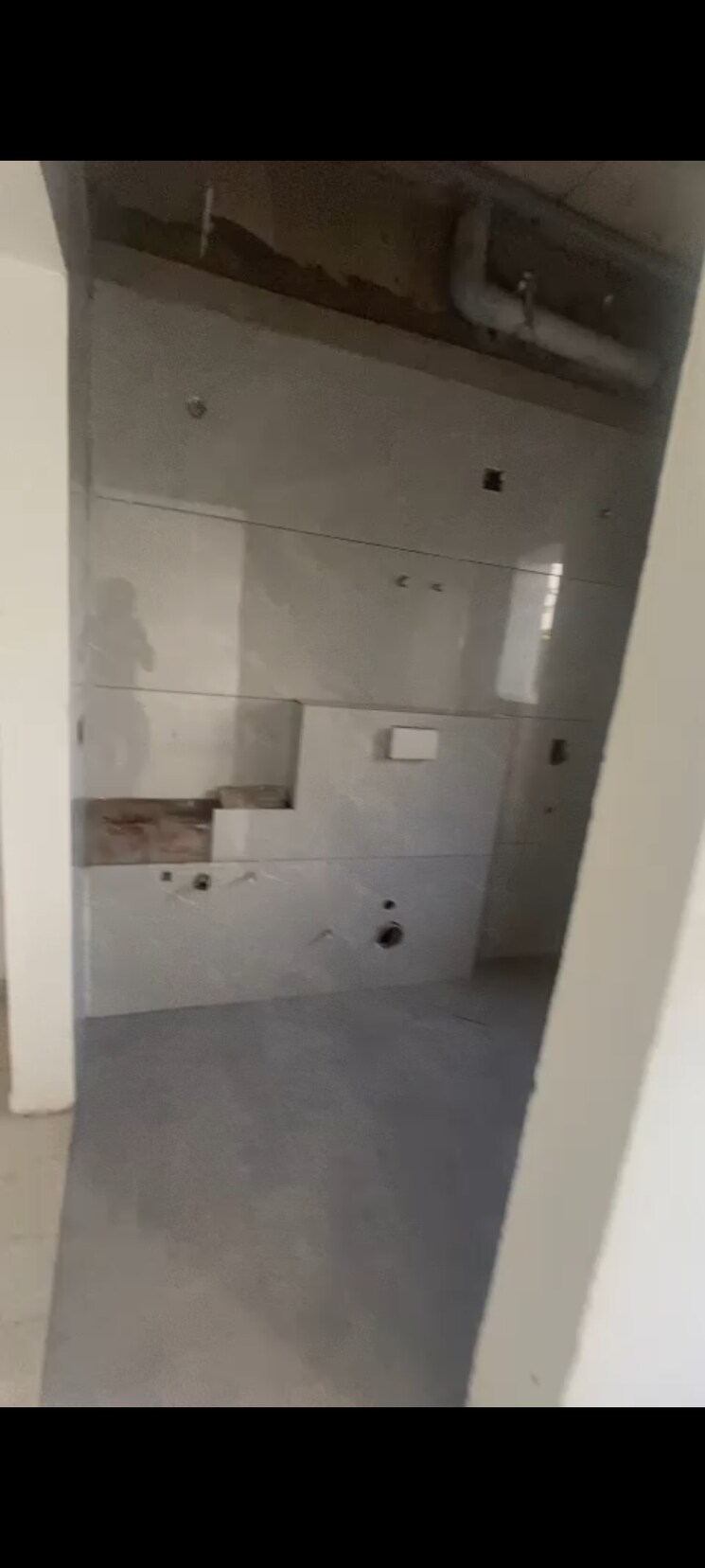Bathroom, omaxe-lake 3 Bedroom 1920 Sq.Ft. Apartment In North Mullanpur Chandigarh 8444892