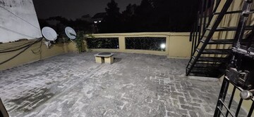 Parking in 2 BHK Builder Floor at MVL IPark, Sector 15 – for Rent