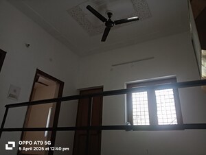 Room in 3 BHK Independent House at East Canal Road – for Sale