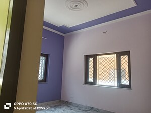 Room in 3 BHK Independent House at East Canal Road – for Sale