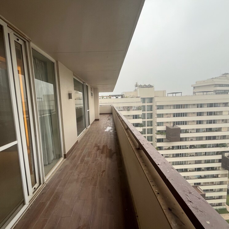 Balcony, salcon-the-verandas 4 Bedroom 4495 Sq.Ft. Apartment In Suncity Gurgaon 8445020