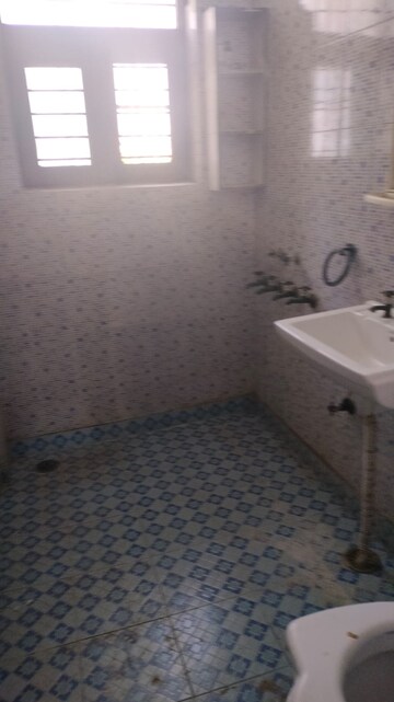 Bathroom in 3 BHK Builder Floor at Upsidc Site B – for Rent