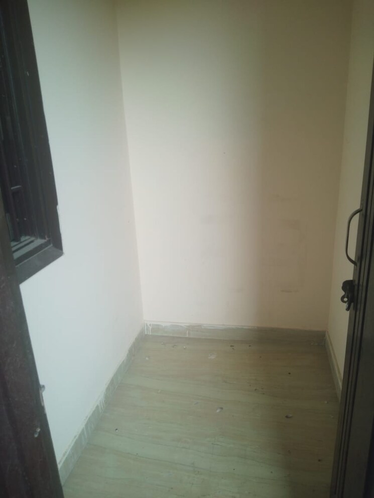 Room, paschim vihar 2 Bedroom 756 Sq.Ft. Builder Floor In Paschim Vihar Delhi 8445032