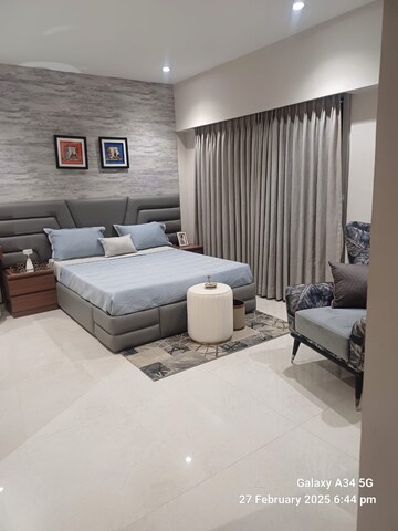 Team Area in 2 BHK Apartment at Ruparel Vivanza, Byculla – for Sale