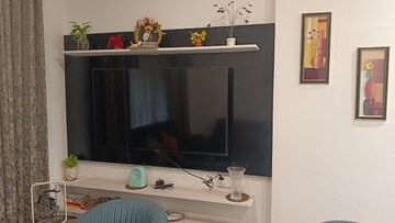 Master Bedroom in 4 BHK Builder Floor at Upsidc Site B – for Rent