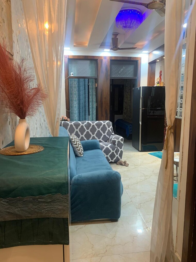 Living Room, shri-ram-plaza-vaishali 2 Bedroom 1000 Sq.Ft. Builder Floor In Vaishali Sector 4 Ghaziabad 8445101