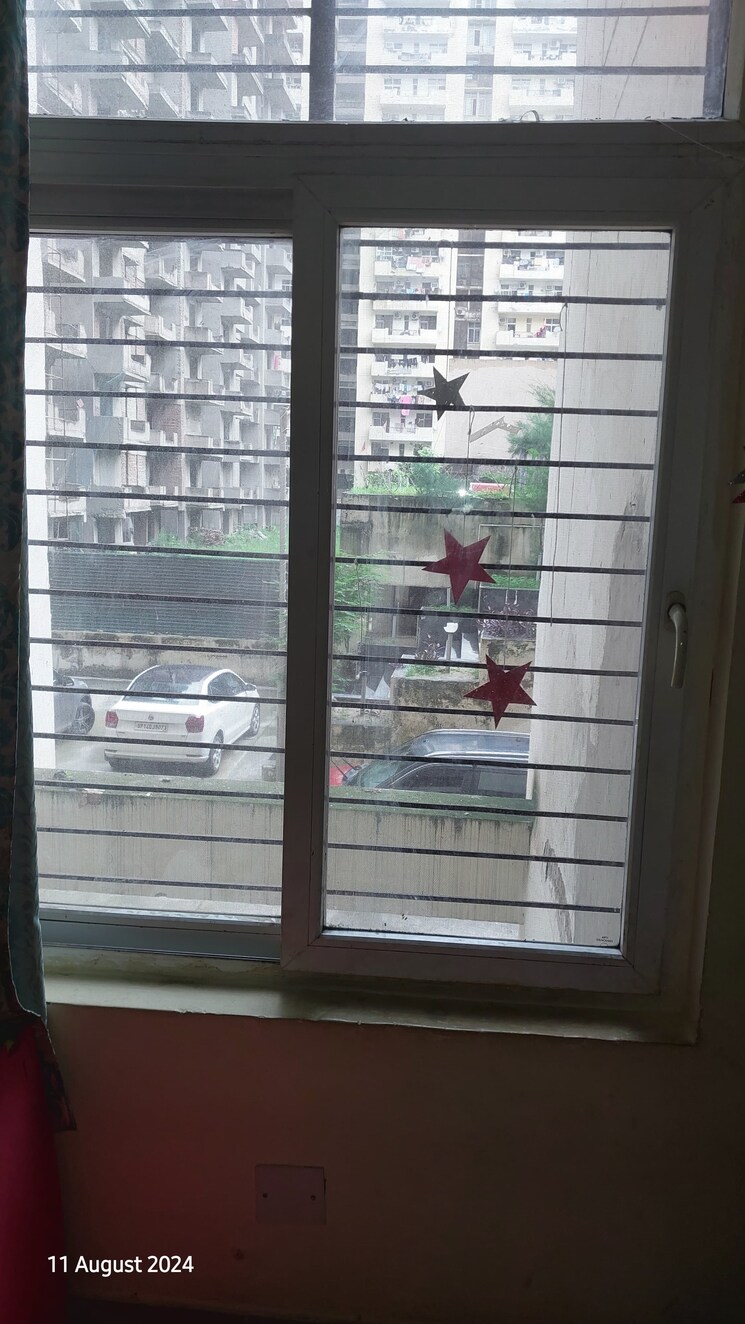 Balcony, zeta i greater noida 3 Bedroom 1350 Sq.Ft. Apartment In Zeta I Greater Noida Greater Noida 8445092