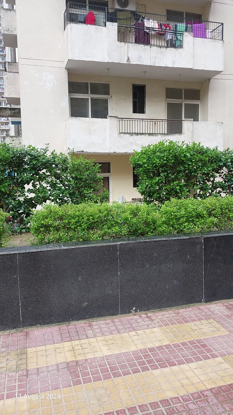 Exterior View, zeta i greater noida 3 Bedroom 1350 Sq.Ft. Apartment In Zeta I Greater Noida Greater Noida 8445092