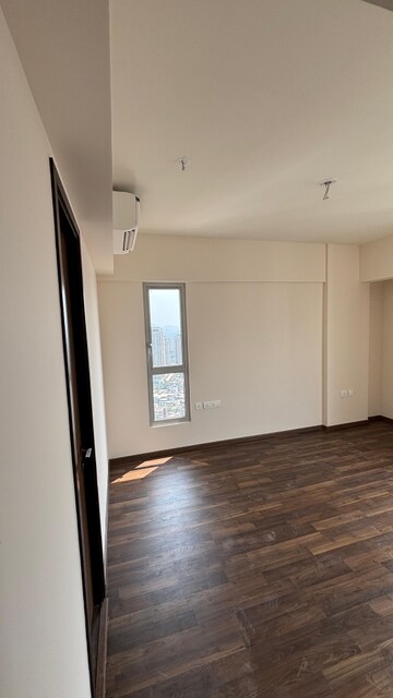 2 BHK Apartment For Rent in Piramal Vaikunth, Balkum Pada