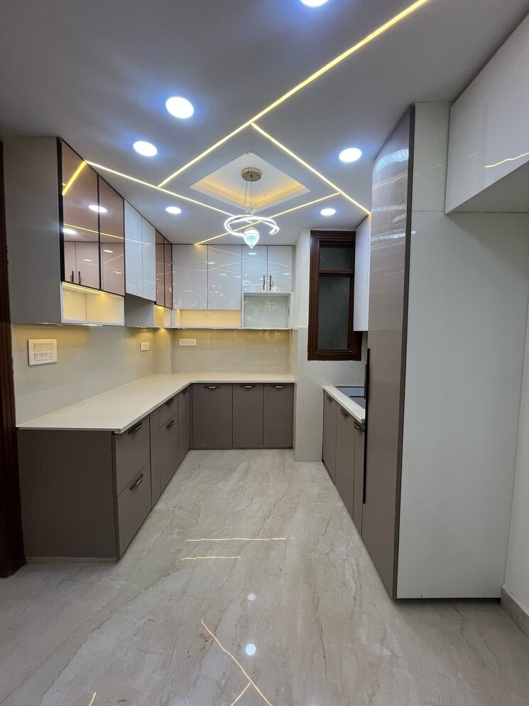 Kitchen, dwarka mor 3 Bedroom 900 Sq.Ft. Builder Floor In Dwarka Mor Delhi 8445148