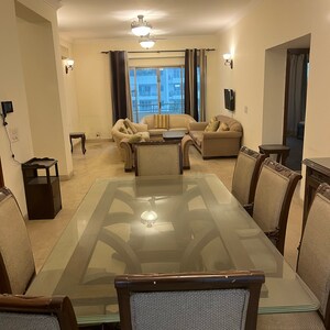 Team Area in 3 BHK Apartment at Parsvnath Exotica, Sector 53 – for Sale