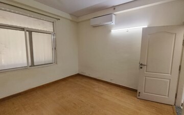 2 BHK Apartment For Sale in Jaypee Moon Court, Jaypee Greens