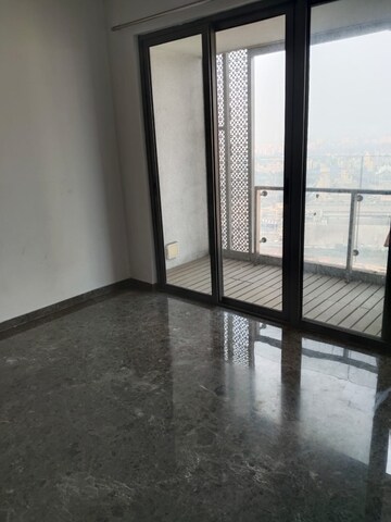 2 BHK Apartment For Rent in Lodha New Cuffe Parade, Wadala
