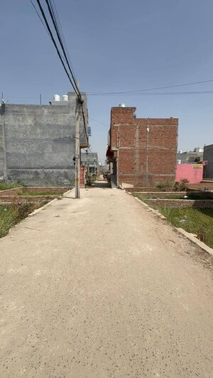  Plot For Sale in Harit Vihar RWA, Burari