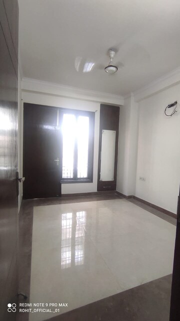 2 BHK Builder Floor For Rent in Paryavaran Complex