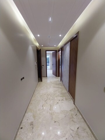 2 BHK Builder Floor For Rent in Saket