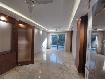 Room in 2 BHK Builder Floor at Saket – for Rent