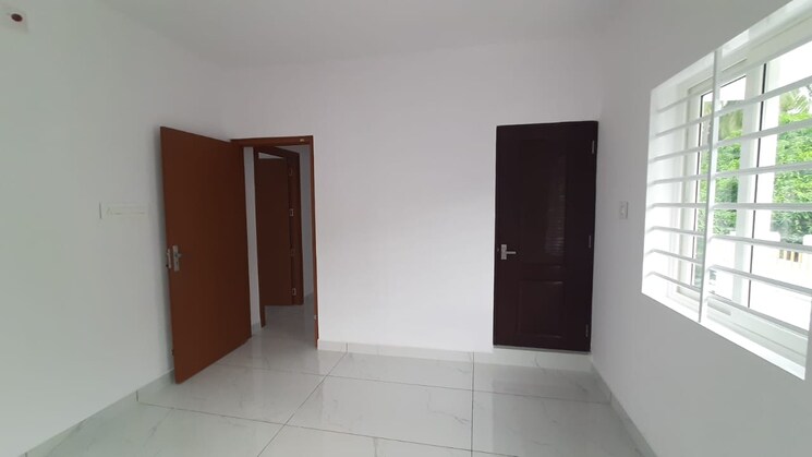 Room, kallekkad 4 Bedroom 2000 Sq.Ft. Independent House In Kallekkad Palakkad 8445253