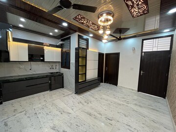 2 BHK Builder Floor For Sale in Indrapuram