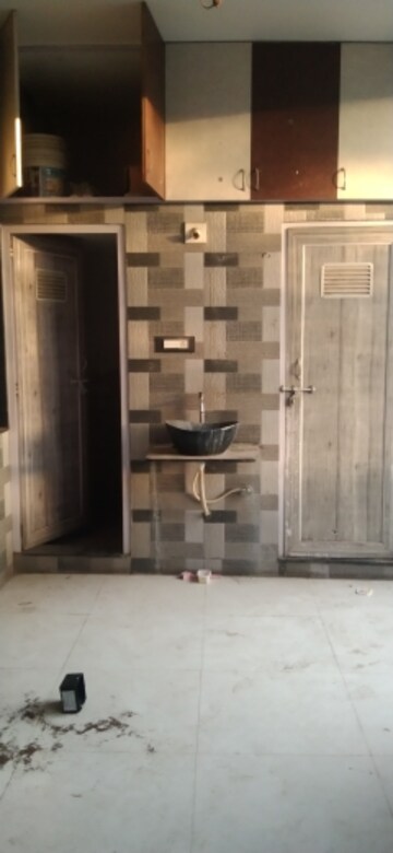 Bathroom in 1 BHK Builder Floor at Khodiar Nagar – for Rent