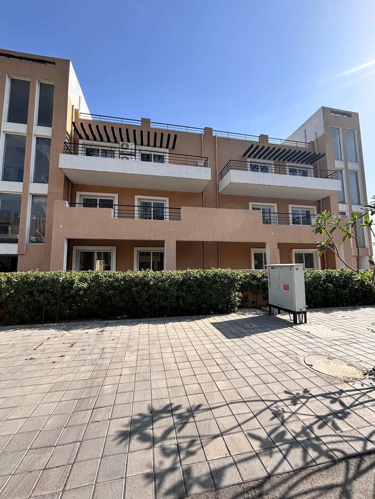 Exterior View, bptp-district 3 Bedroom 1481 Sq.Ft. Builder Floor In Sector 81 Faridabad 8445380