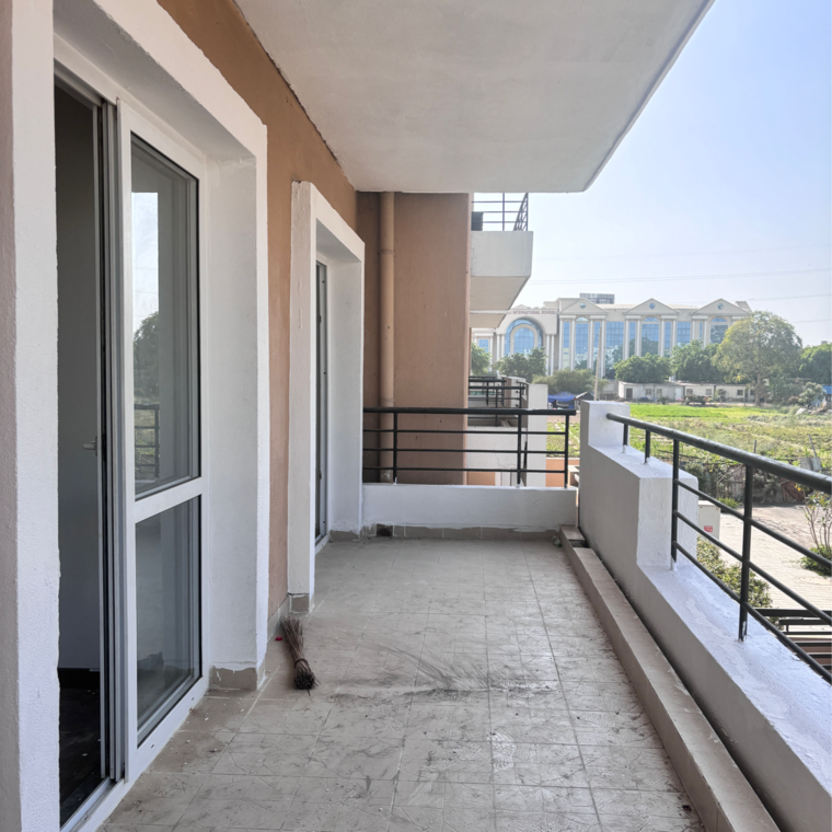 Balcony, bptp-park-81 3.5 Bedroom 1481 Sq.Ft. Builder Floor In Sector 81 Faridabad 8445395