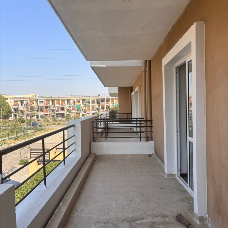 Balcony, bptp-park-81 3.5 Bedroom 1481 Sq.Ft. Builder Floor In Sector 81 Faridabad 8445395