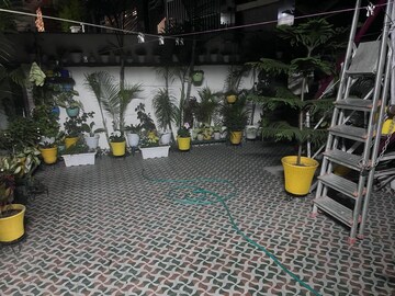 Parking in 1 BHK Builder Floor at Dalanwala – for Rent
