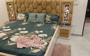 2 BHK Builder Floor For Rent in Sector 20