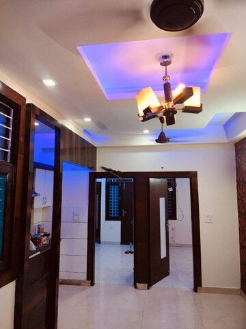 Plot Area in 2 BHK Builder Floor at Indrapuram – for Sale