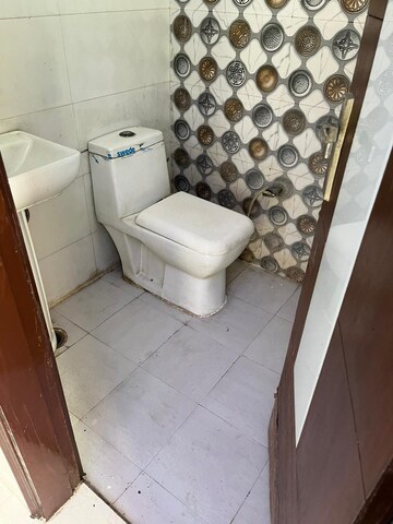Bathroom in 2 BHK Builder Floor at Indrapuram – for Sale