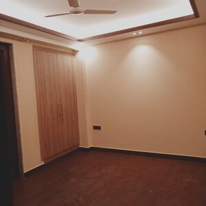 Room in 4 BHK Apartment at Tata Primanti-Executive Apartments, Dhani – for Sale