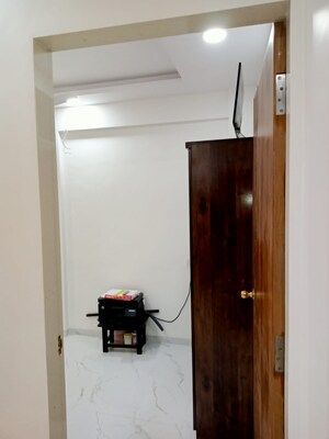 Furnished Amenities in 1.5 BHK Apartment at Vinayak Apartment Malad West, Malad West – for Sale